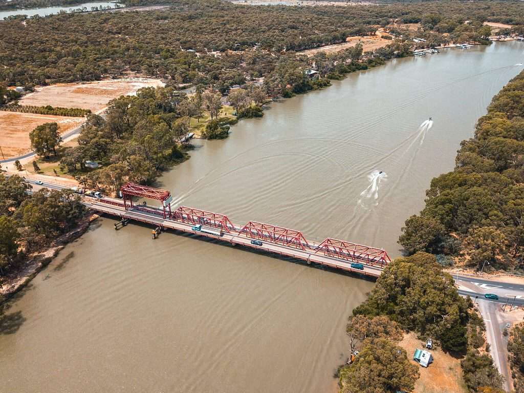 Aerial view of Paringa Bridge